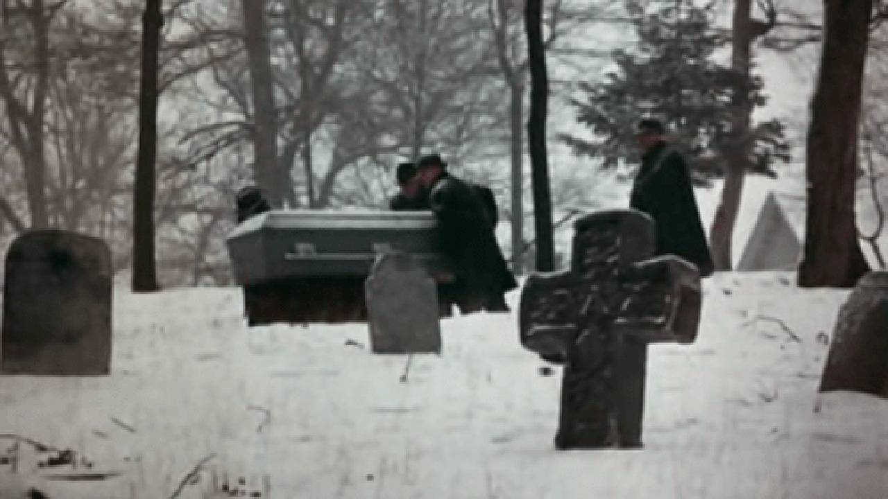 Silent Night, Bloody Night, 1972